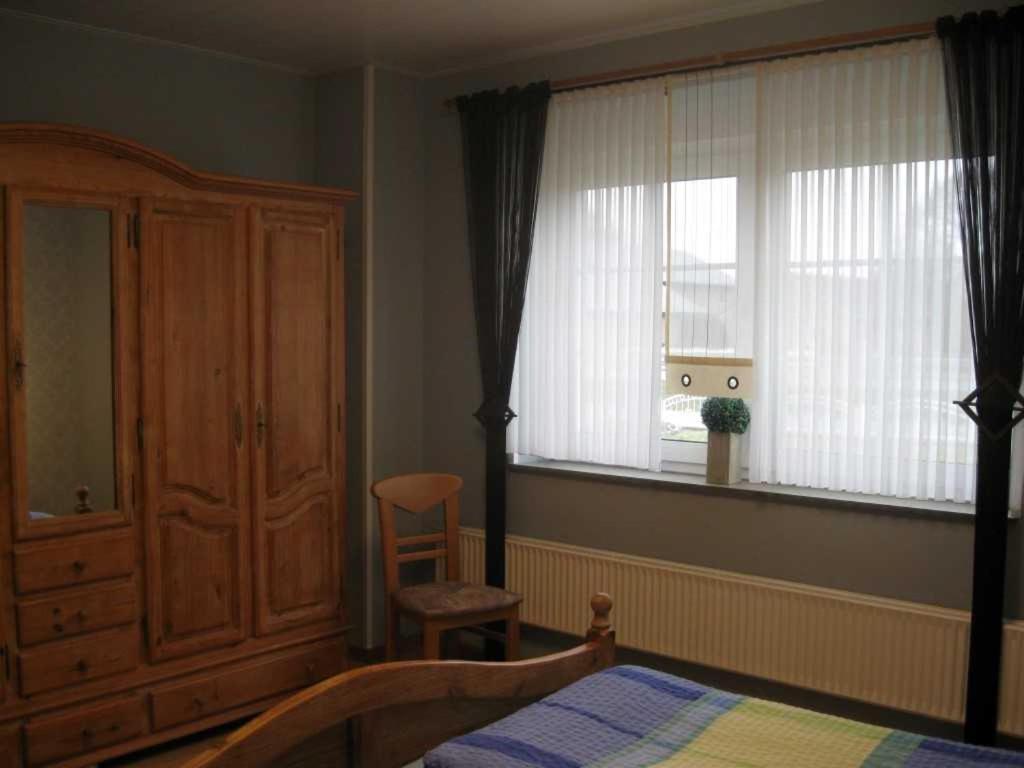 Ferienwohnung Petri Heil, 85059 Ostrhauderfehn Exteriör bild